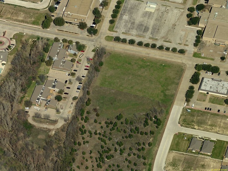 2805 Osler Dr, Grand Prairie, TX for sale - Aerial - Image 2 of 2