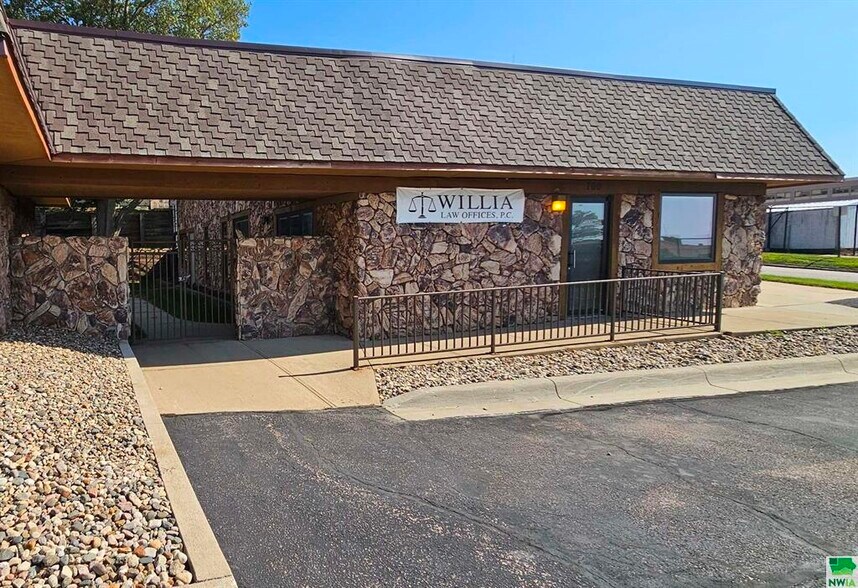 700-706 Jackson St, Sioux City, IA à vendre - Photo du bâtiment - Image 3 de 19