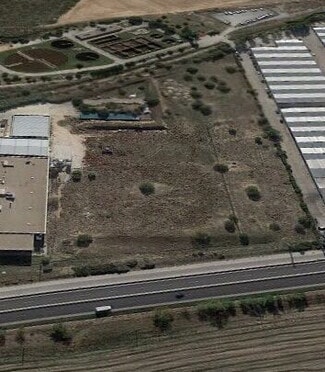 Plus de détails pour Terrain à vendre