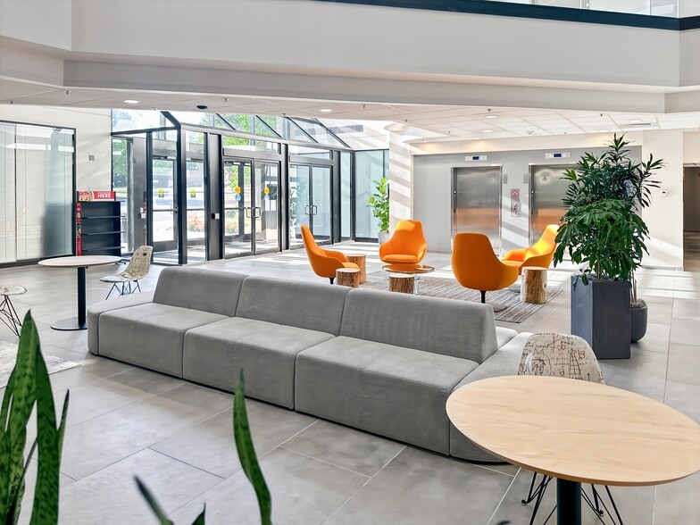 6700 Alexander Bell Dr, Columbia, MD for lease - Interior Photo - Image 3 of 12