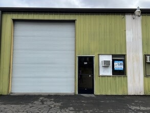 400-486 Moore Ln, Healdsburg, CA for lease Interior Photo- Image 1 of 3