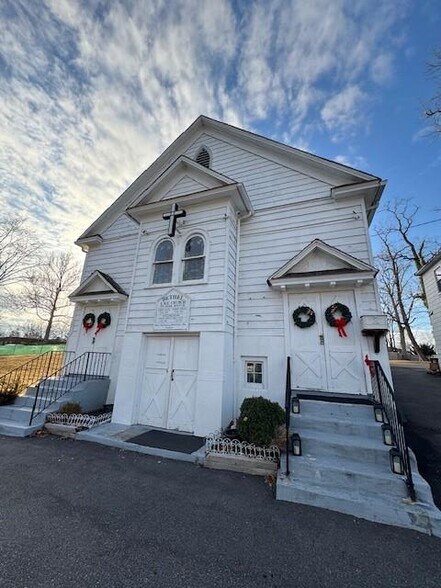 289-291 Park Ave, Huntington, NY à louer - Photo du bâtiment - Image 2 de 9