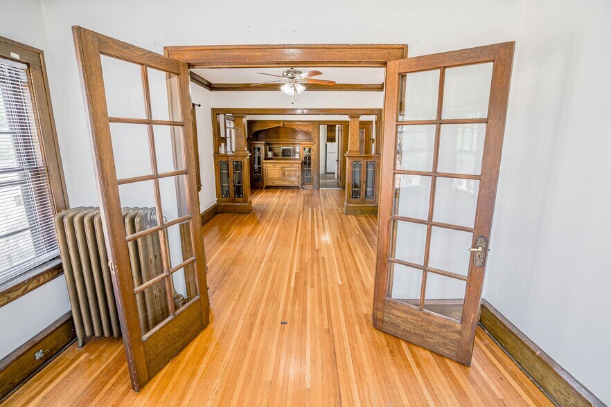 990 Grand Ave, Saint Paul, MN à vendre - Photo du bâtiment - Image 2 de 28