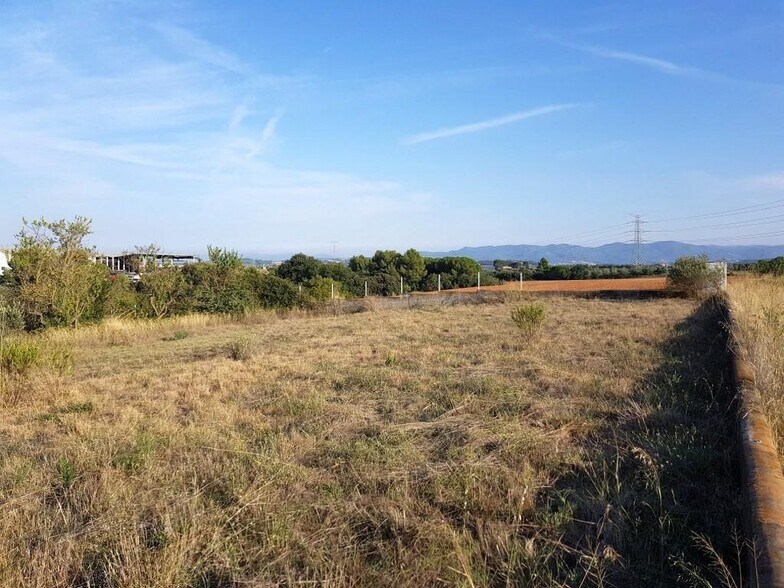 Camí Can Pujades, Piera, Barcelona à vendre - Photo du bâtiment - Image 2 de 6