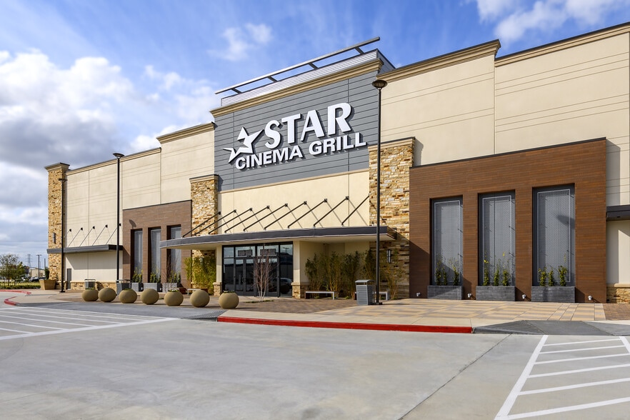 8917 Fry Rd, Cypress, TX for lease - Building Photo - Image 3 of 5