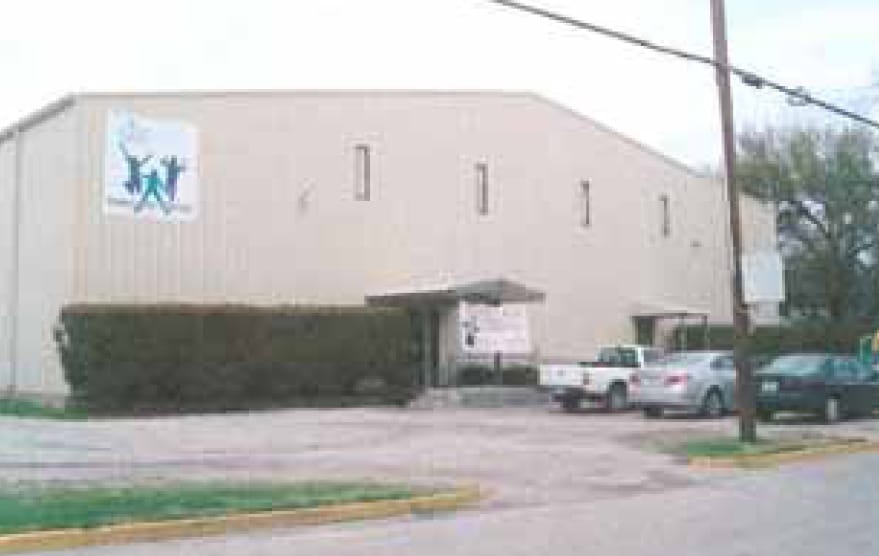 1004 Spell St, Cleburne, TX à vendre Photo principale- Image 1 de 2