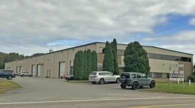 7 Jan Sebastian Dr, Sandwich, MA à louer Photo intérieure- Image 2 de 4