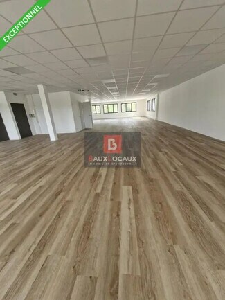 Plus de détails pour Bureau à vendre