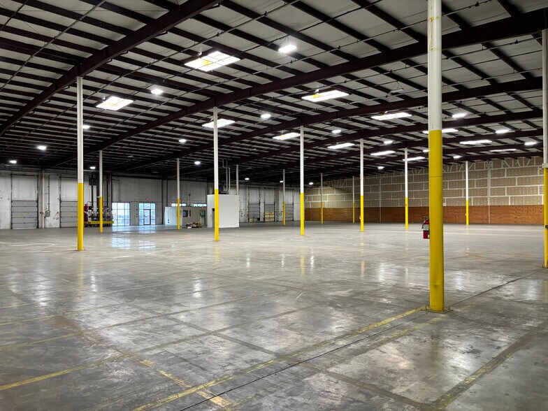 8801-8860 Seeger Industrial Dr, Saint Louis, MO à louer - Photo intérieure - Image 3 de 5