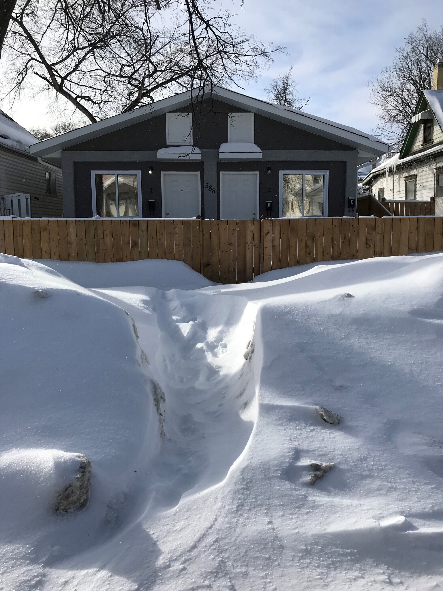 388 Manitoba, Winnipeg, MB for sale Primary Photo- Image 1 of 1