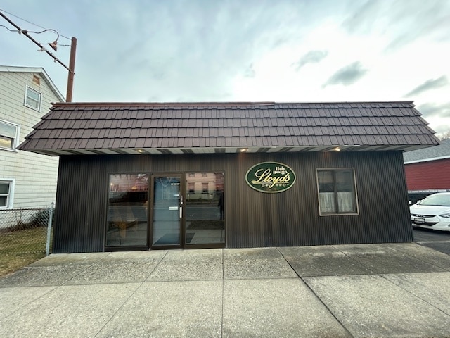 640 5th Ave, Troy, NY for sale Primary Photo- Image 1 of 18