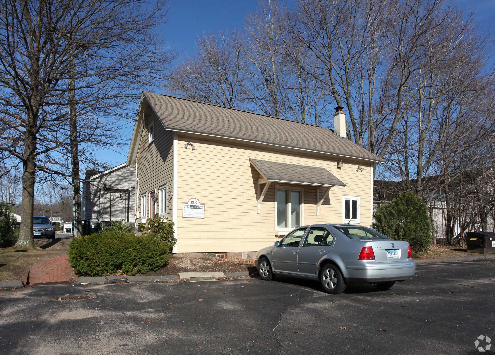 18 Hartford Ave, Granby, CT à vendre Photo principale- Image 1 de 1