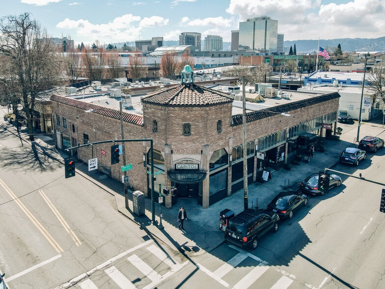1440 NE Broadway St, Portland, OR for lease - Building Photo - Image 2 of 12