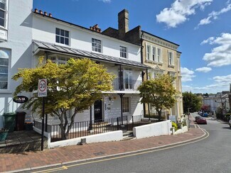 Plus de détails pour 22 Mount Ephraim Rd, Tunbridge Wells - Bureau à louer