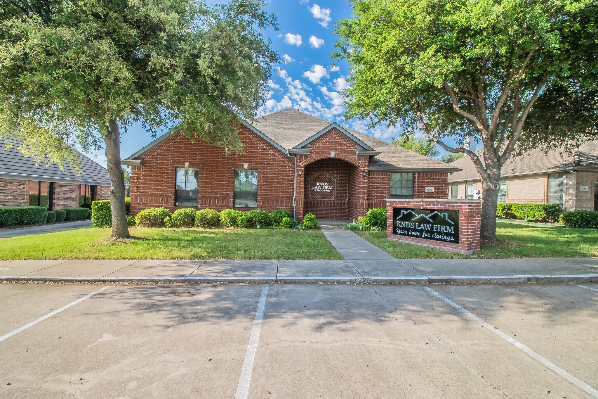 9290 Huntington Sq, North Richland Hills, TX for sale Building Photo- Image 1 of 1