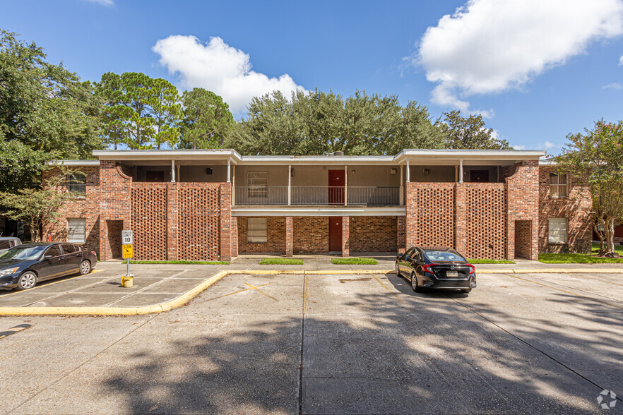 5665 McClelland Dr, Baton Rouge, LA à vendre - Photo du bâtiment - Image 3 de 4