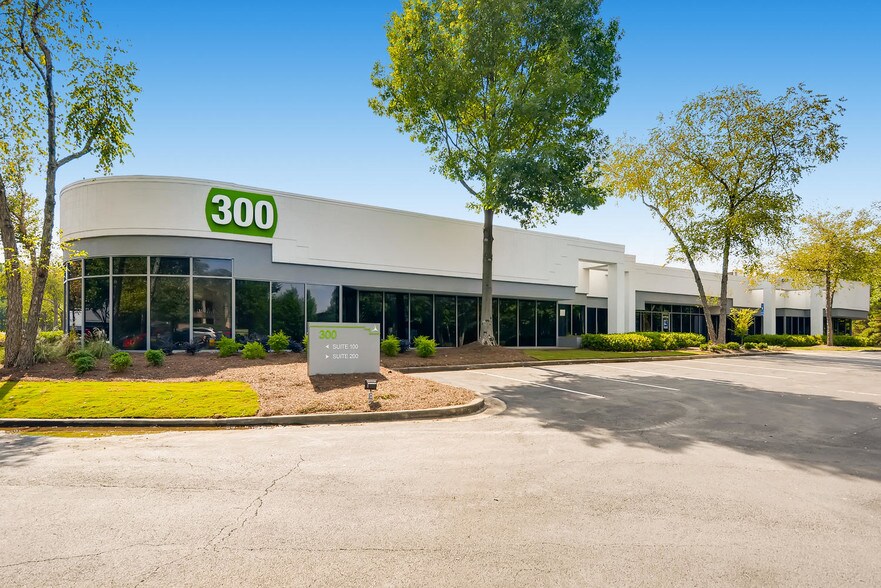 300 Technology Ct SE, Smyrna, GA à louer - Photo du bâtiment - Image 2 de 37