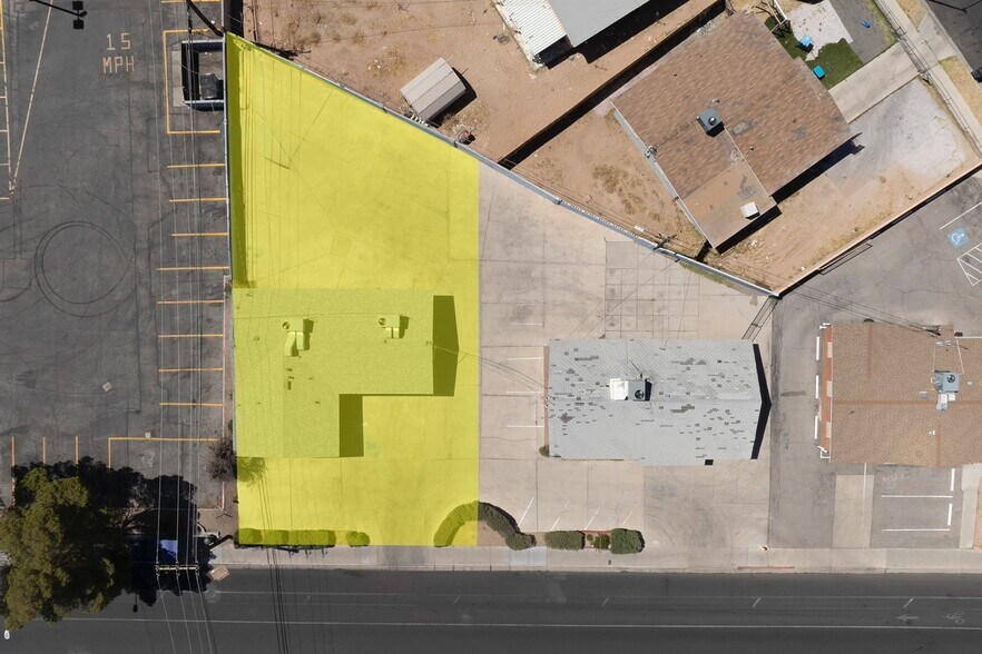 5017 Alta Dr, Las Vegas, NV à vendre - Photo du bâtiment - Image 2 de 9