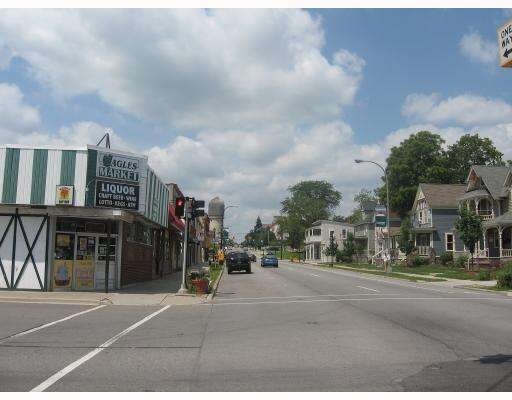 515 W Cross St, Ypsilanti, MI à vendre - Photo du bâtiment - Image 3 de 5