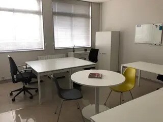 Office in Lyon for sale Building Photo- Image 1 of 6