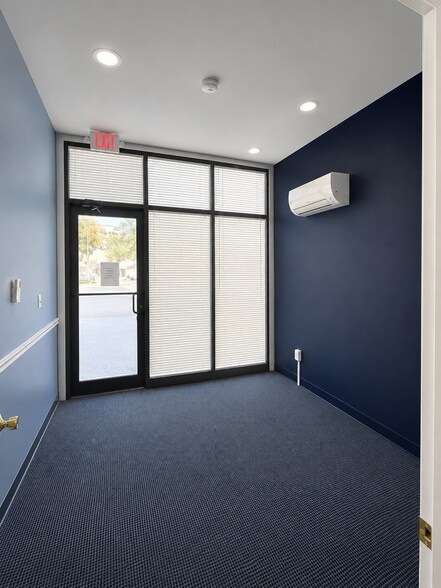 1700 Bedford St, Stamford, CT à louer - Photo du bâtiment - Image 3 de 12