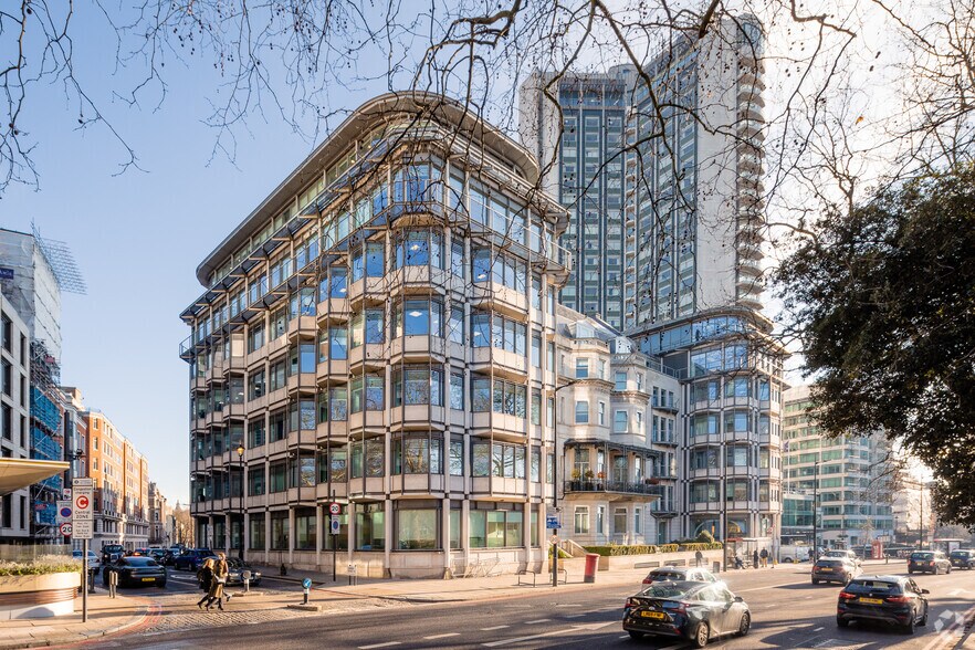 25-38 Park Ln, Londres à louer - Photo du bâtiment - Image 3 de 6