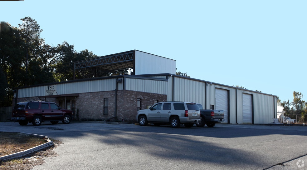 3051 Faye Rd, Jacksonville, FL for lease - Primary Photo - Image 1 of 11