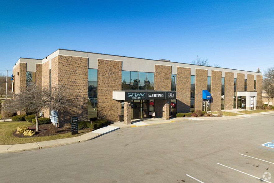 3535 30th Ave, Kenosha, WI for lease - Building Photo - Image 3 of 13