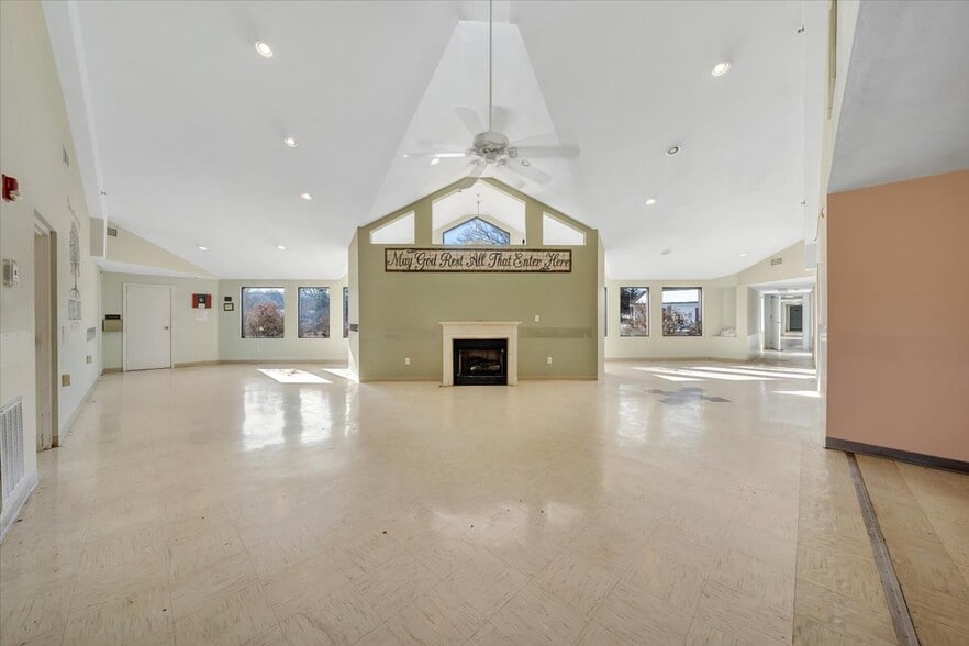 10535 Lee Hwy, Fincastle, VA à vendre - Photo du bâtiment - Image 3 de 18