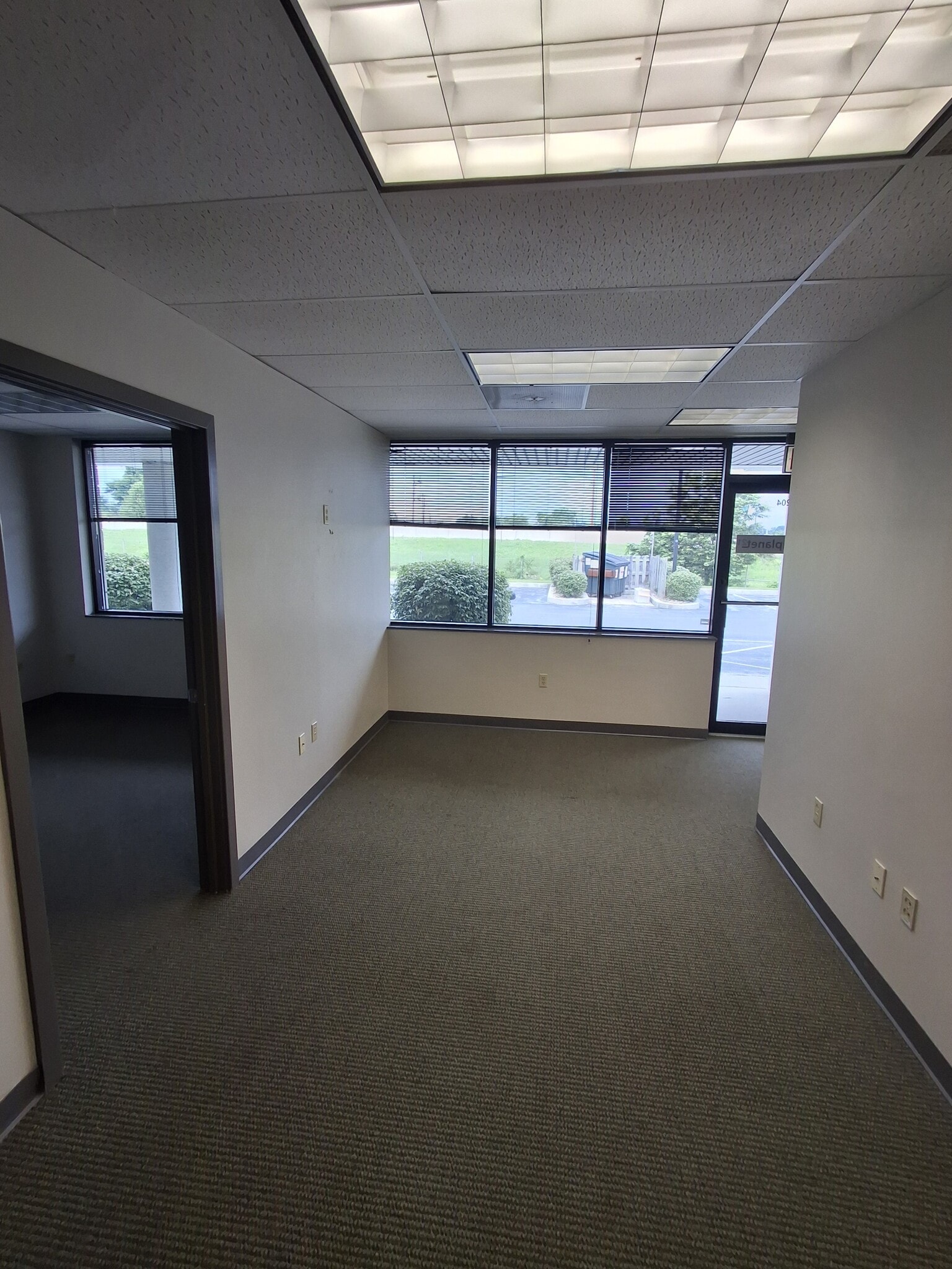 5020 Ritter Rd, Mechanicsburg, PA for lease Interior Photo- Image 1 of 6