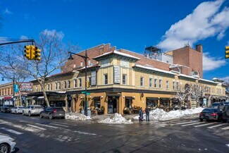 Plus de détails pour 21333 39th Ave, Bayside, NY - Bureau à louer