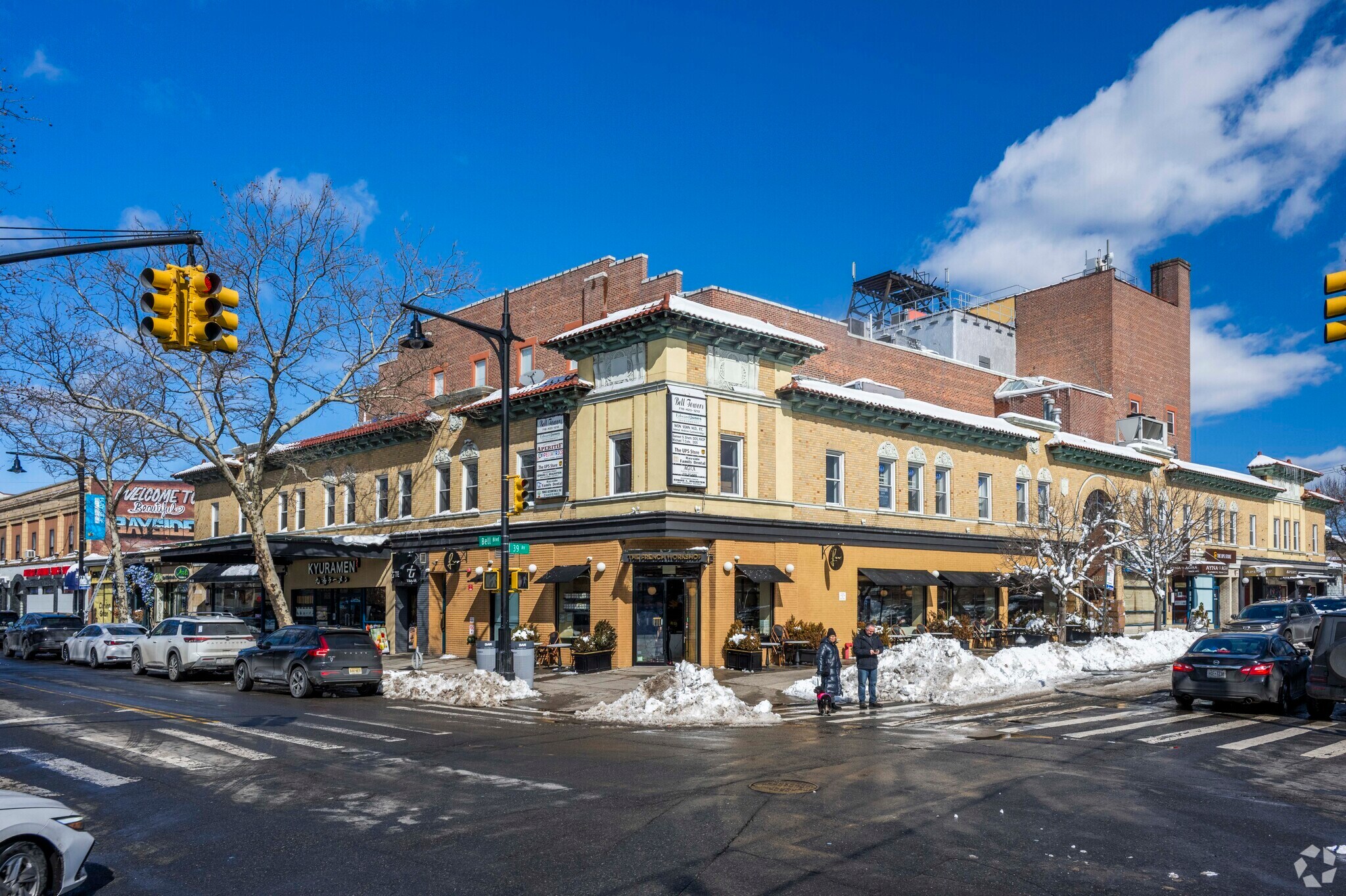 21333 39th Ave, Bayside, NY for lease Primary Photo- Image 1 of 5