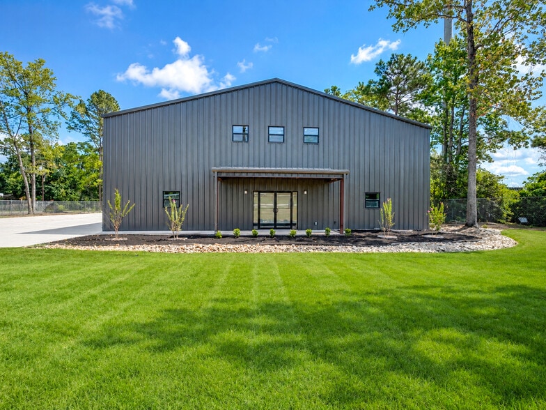 8382 Miller Rd, Magnolia, TX à vendre - Photo du bâtiment - Image 3 de 29