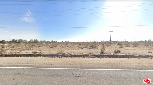 Palmdale Rd, Phelan, CA à vendre - Photo du bâtiment - Image 3 de 4