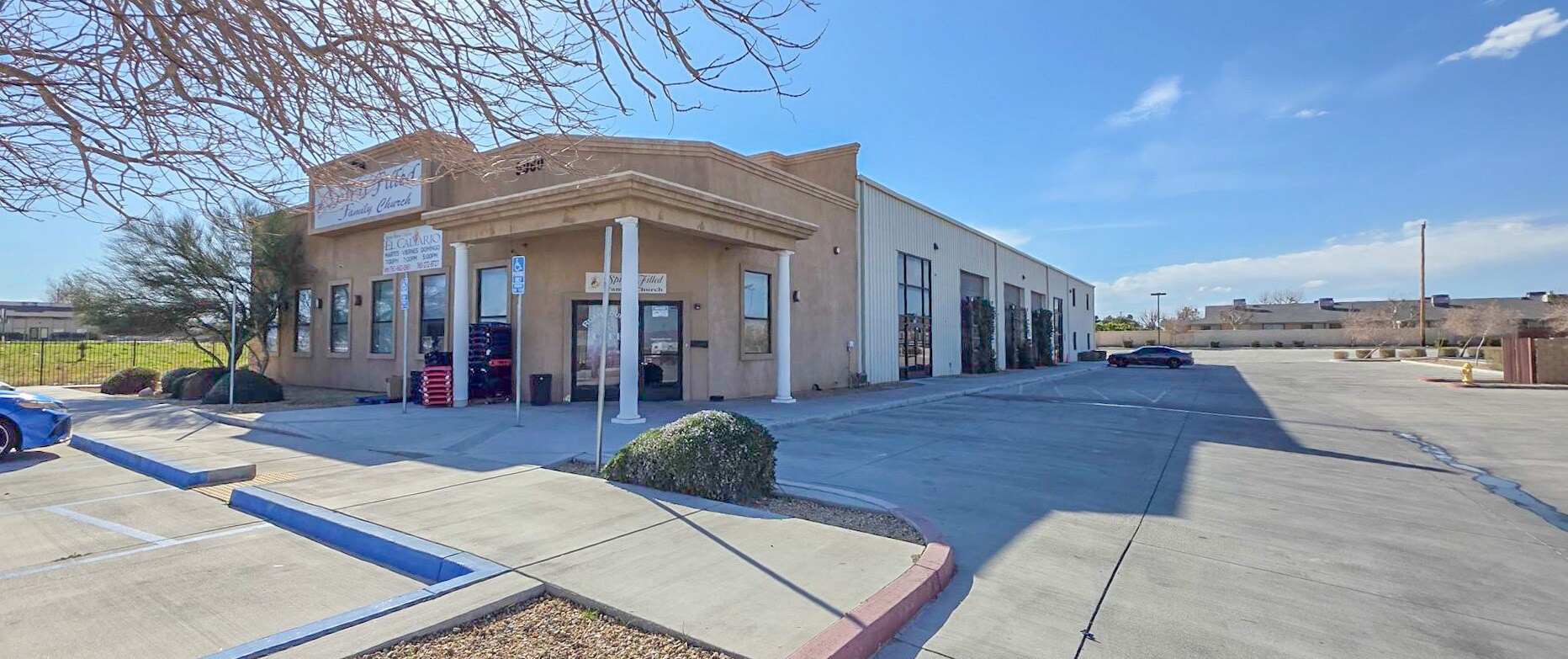 9980 Hesperia Rd, Hesperia, CA à louer Photo du bâtiment- Image 1 de 7