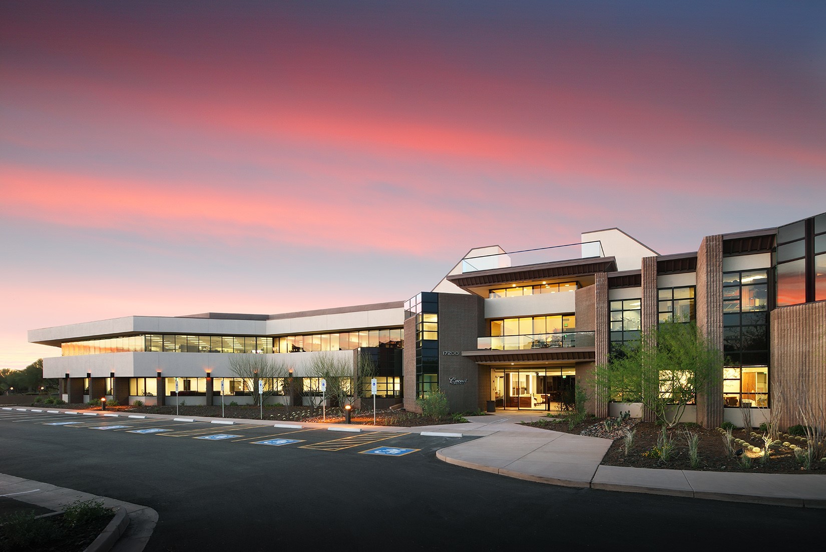 17200 N Perimeter Dr, Scottsdale, AZ for lease Building Photo- Image 1 of 23