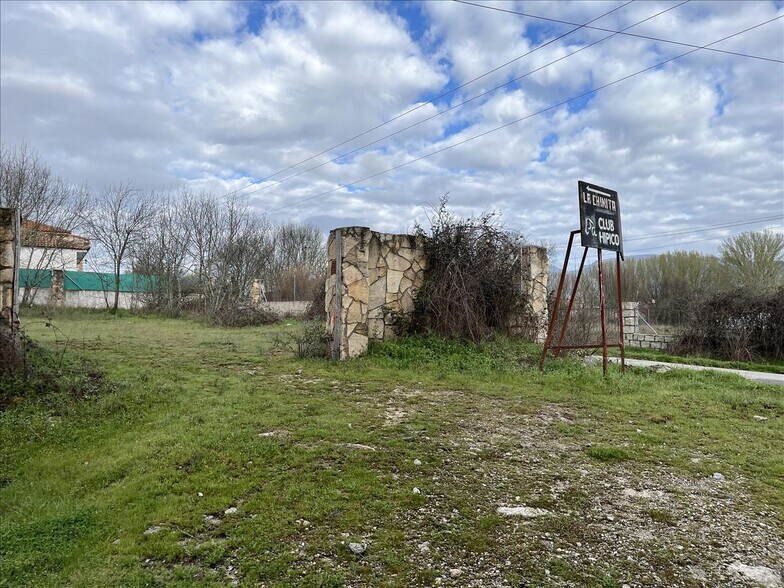 Camino de Umbrias Urb Prado Concejo, 14, Navaluenga, Ávila for sale - Primary Photo - Image 2 of 31