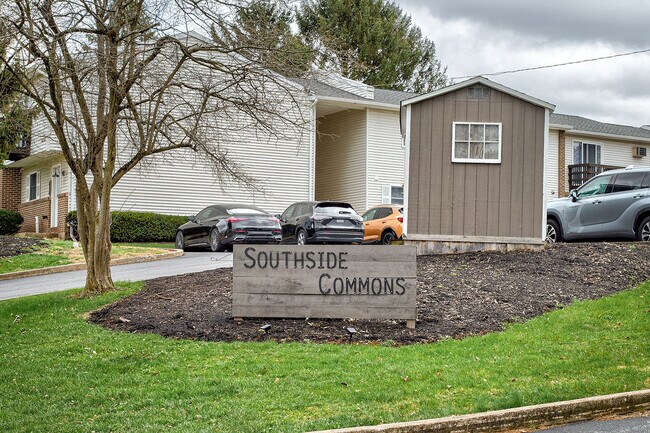 Plus de détails pour 610 Southgate Dr, State College, PA - Multi-résidentiel à vendre