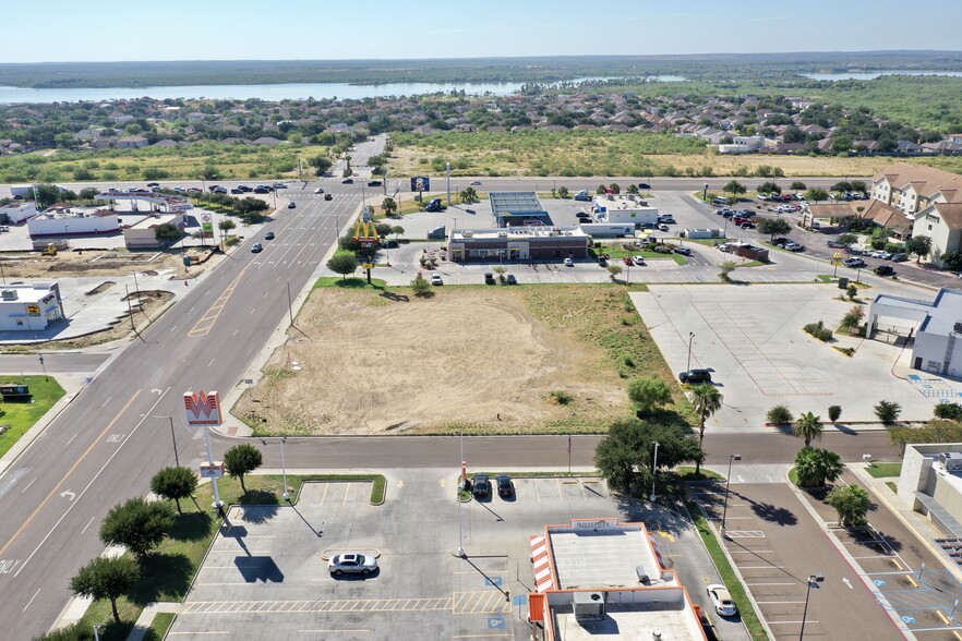 2511 Jacaman, Laredo, TX for lease - Aerial - Image 2 of 6