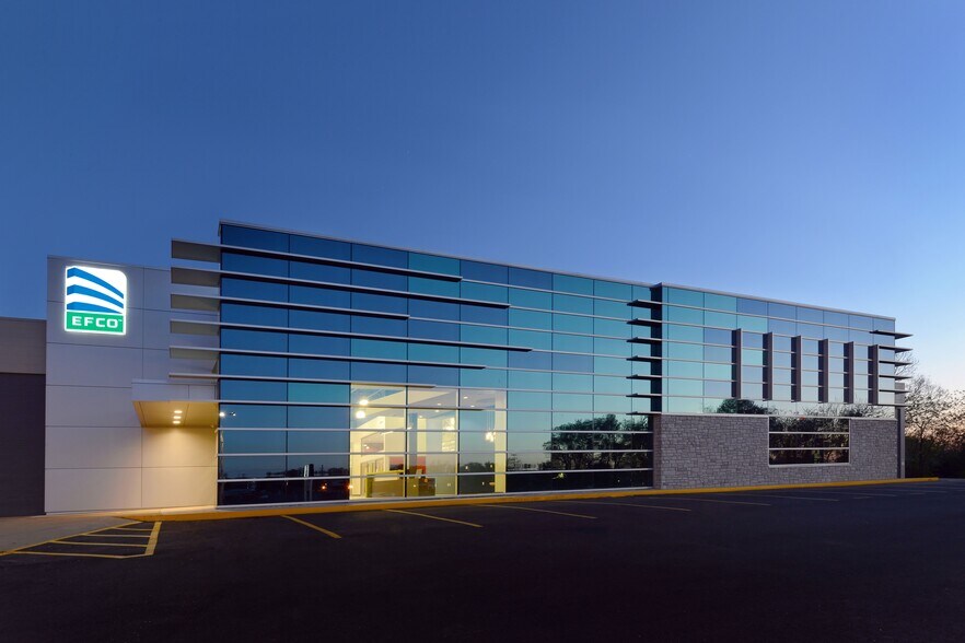 807-819 E Hwy 60, Monett, MO à vendre - Photo du bâtiment - Image 2 de 28