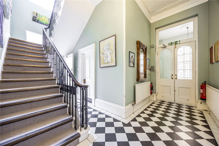 121 Promenade, Cheltenham à vendre - Photo intérieure - Image 2 de 9