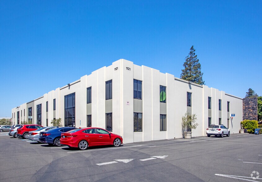 1121 San Antonio Rd, Palo Alto, CA for lease - Primary Photo - Image 1 of 3