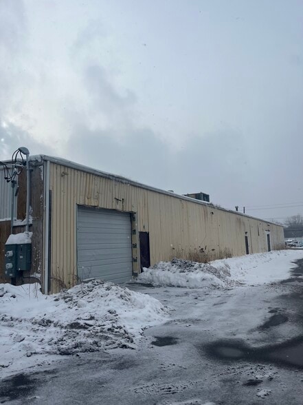 2720 W Henrietta Rd, Rochester, NY for lease - Building Photo - Image 2 of 4