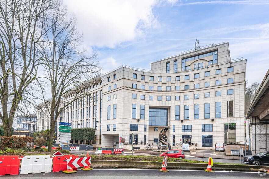 2-10 Rue Troyon, 92310 Sèvres, Sèvres à louer - Photo principale - Image 1 de 2