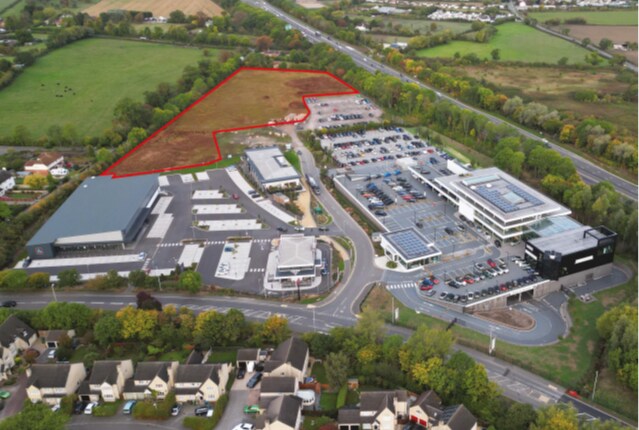 Corinthian Park, Cheltenham à vendre Aérien- Image 1 de 1