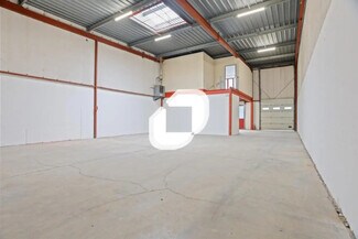 Plus de détails pour Bureau, Local d'activités à louer