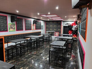 Plus de détails pour 50 Harrow Road Rd, Wembley - Commerce de détail à louer