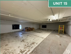 18273 Grand Ave, Lake Elsinore, CA for sale Interior Photo- Image 2 of 3