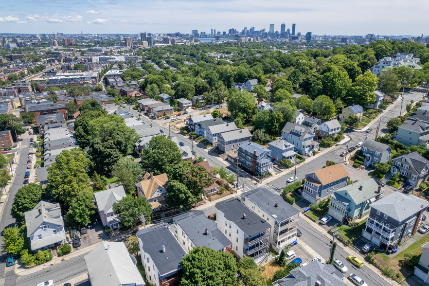 290 Summit Ave, Boston, MA for sale - Primary Photo - Image 1 of 1