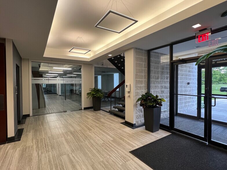 5795 Widewaters Pky, De Witt, NY à louer - Photo intérieure - Image 2 de 3